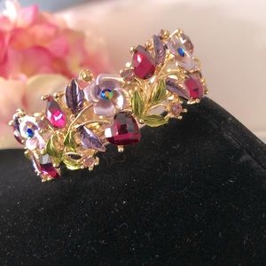 Pretty Bracelet with stones